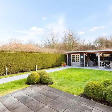 Vakantiehuis Met Luxe Tuin Dichtbij Het Strand Kamperland Ngoại thất bức ảnh